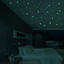 Fluorescent Polka Dot Glow In The Dark Wall Sticker, Bubble Cotton Glow Decoration, Bedroom, Children's Room, Pentagonal Star, Removable Wall Sticker - 3D Glow-in-the-dark Sticker - View 4