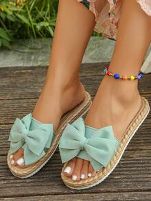 Sandal Selop Wanita Ukuran Besar Warna Hijau Muda dengan Dekorasi Pita 3D, Sol Tali Imitasi, Ujung Terbuka, Sandal Datar Ringan Serbaguna untuk Musim Panas, Liburan Luar Ruangan, dan Pantai - hijau muda - View 4