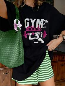Gym Attitude Fitness Girl Graphic T-Shirt, 100% Cotton Oversized Soft Breathable Sporty Tee, Casual Crewneck Short Sleeve Top For Workouts & Gym Lovers - 黑色 - 查看 12