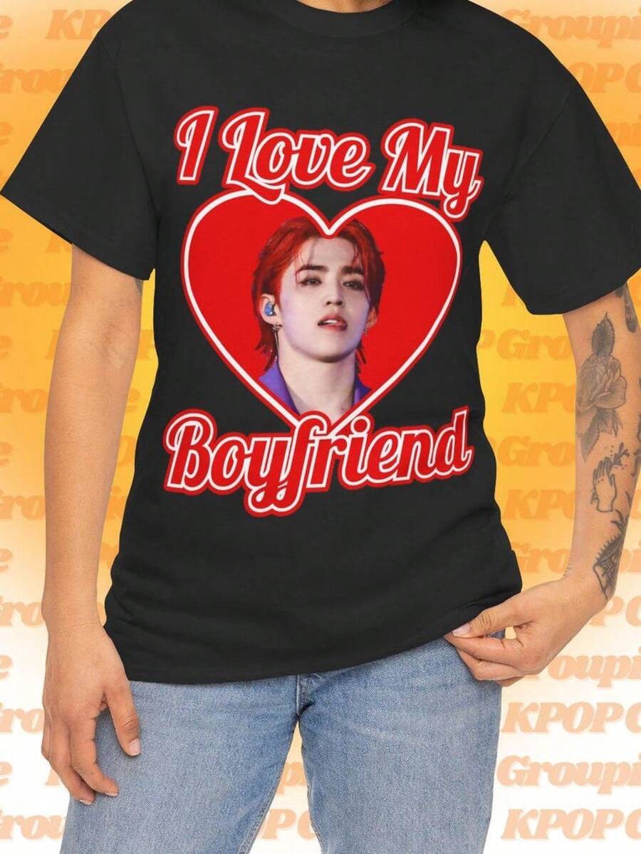 Camiseta Se-venteen S.Co-ups Red Hair I Love My Boyfriend - Negro - View 1