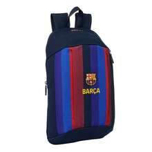FC Barcelona 巴塞隆納足球俱樂部雙肩書包，第一套球衣，兒童及青少年適用，可搭配拉桿箱使用，附水壺口袋 - 迷你垂直 - 查看 1
