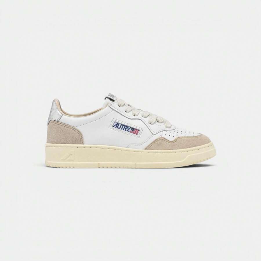 Medalist Low White Silver (Women's) - White - View 1