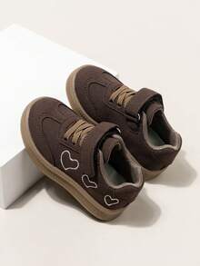 Unisex Kids' Skate Shoes Spring/Autumn New Style Hook And Loop Heart Embroidery Soft Sole Non-Slip Versatile Training Shoes Suitable For School Training Indoor/Outdoor - Brown - View 6