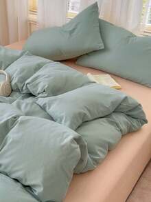 Blue And White Colorblock Washed Polyester Skin-Friendly 3 PiecesDuvet Cover Set - Mint Green - View 6