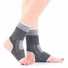 1 Pair Adult Men & Women Outdoor Sports Ankle Support Protective Running Fitness Football Foot Guard Sleeve - Black - View 5