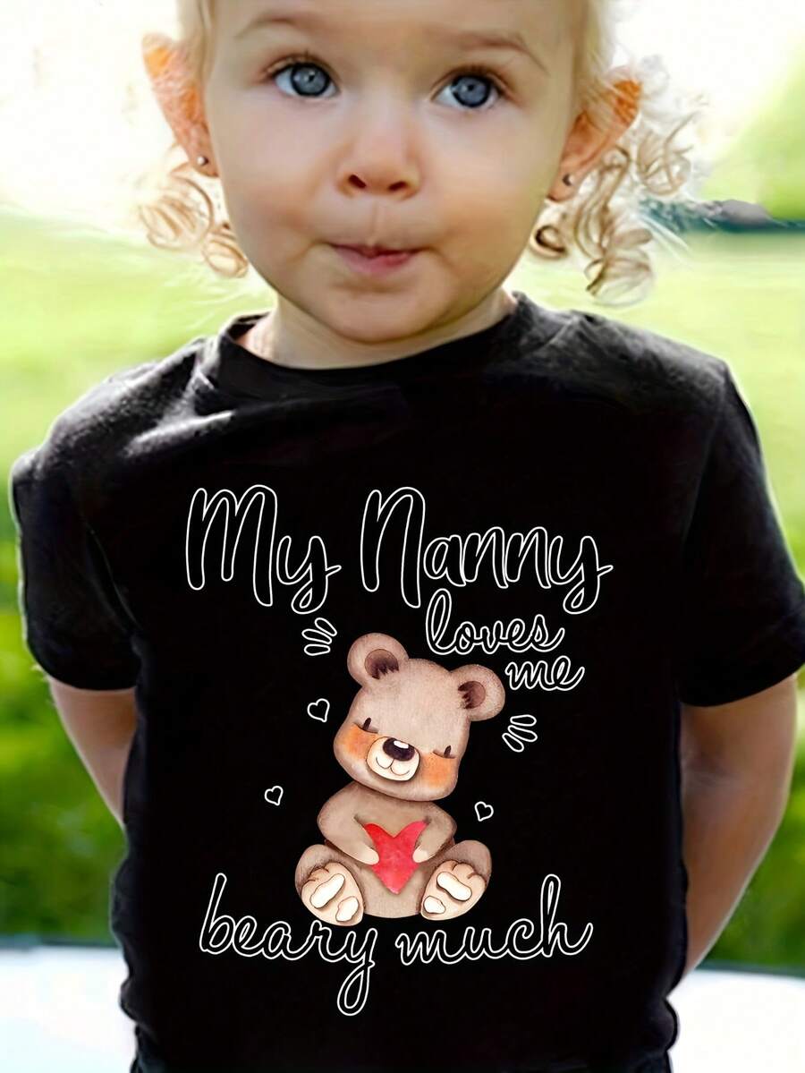 My Nanny Loves Me So Much, Printed T-Shirt For Kids, Cute Bear Graphic Tee For Little Girls, Casual Summer T-Shirt With Short Neck And Short Sleeves. - 黑色 - 查看 1