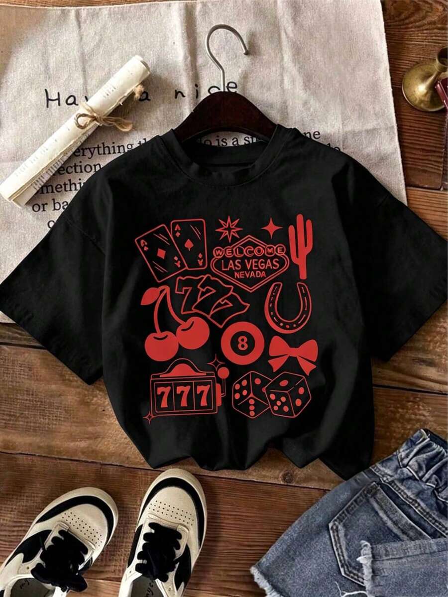 Women's White T-Shirt With Las Vegas Print, Spring/Summer Fashion. Features Cherry, Playing Card, Dice And Star Prints Combined With A Striking 777 Design. - 黑色 - 查看 1