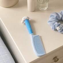 Peigne à cheveux bleu MINISO Sanrio Cinnamoroll, peigne de coiffage démêlant à long manche mignon de style dessin animé pour les soins capillaires quotidiens, outil de beauté - Bleu et Blanc - Voir 4