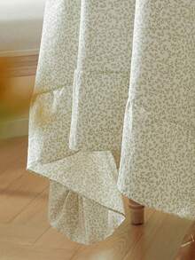 1pc Tablecloth With Scalloped Lace Trim, Polyester Fabric, Light Green Floral Pattern, Rectangular/Square Tablecloth, Suitable For Dining Room And Living Room Tabletop Decoration - Light Green - View 8