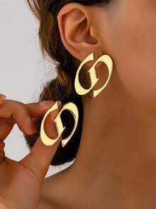 1 Pair Popular Versatile Retro Letter-Shaped Stud Earrings - Golden - View 1