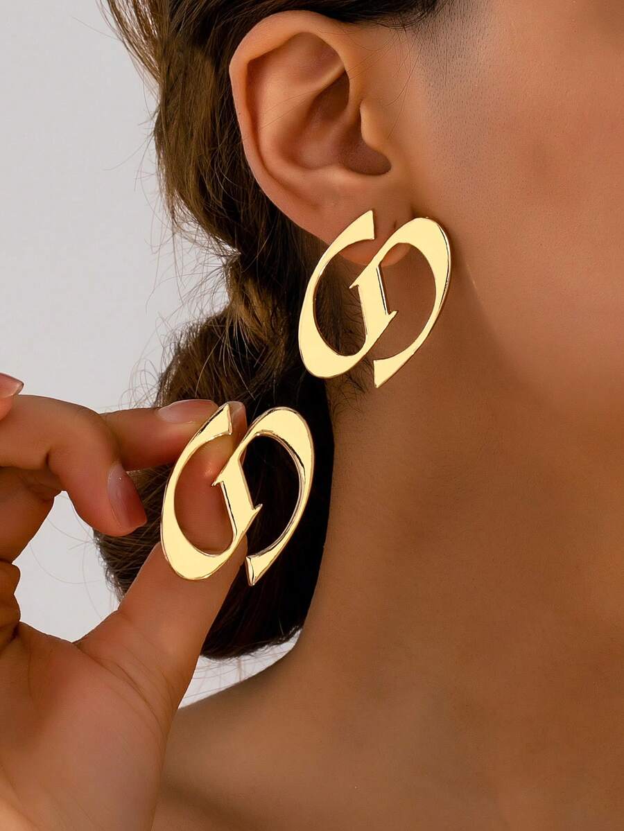 1 Pair Popular Versatile Retro Letter-Shaped Stud Earrings - Golden - View 1