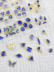 Decoraciones de arte de uñas de 12 cuadrículas: Corazón, Diamante, Niña linda, Varita mágica, Mariposa, Octágono, Conjunto azul real – Decoraciones de uñas cuadradas para mujeres, Decoraciones de uñas de belleza, Arte de uñas DIY, Uñas largas y puntiagudas, Decoraciones de uñas de verano, Encantos de uñas - Multicolor - Ver 10