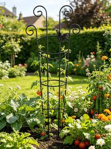 1/2pcs European Style Scrollwork Butterfly Decorative Climbing Trellis, Hollow Butterfly Design, Partial Assembly Required, Bottom Dual Pointed Stake Design, Can Be Directly Inserted Into Soil / Flower Pot, Stable Installation, Not Easy To Tip Over, Suitable For Ground Planting And Potted Planting Scenes, The Trellis Body Can Provide Even Winding Points For Vines, Strong Support, Can Guide Climbing Plants Like Roses, Clematis To Grow Orderly, Suitable For Rooftop Gardens - Butterfly Climbing Frame - View 8