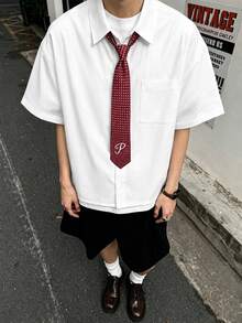 男士 Y2K 夏季短袖襯衫 + 黑色工裝短褲 2 件套，適合日常、旅行、街頭、海灘度假，父親節禮物，黑白配色 - 白色 - 查看 2