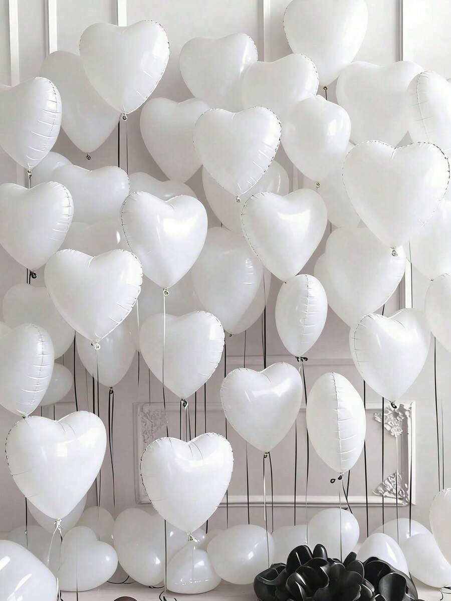 12pcs/1pc White Heart-Shaped Foil Balloons, White Heart-Shaped Metallic Foil Balloons, Heart-Shaped Aluminum Foil Balloons, Home Decor Balloons, Christmas Decoration Balloons, Suitable For Love, Valentine's Day, Birthday, Wedding, Engagement, Birthday Party, Anniversary, Bridal Shower, Anniversary Celebration And Other Occasions, Also Suitable For Restaurant Decoration, Large Event Decoration, New Year's Eve Decoration