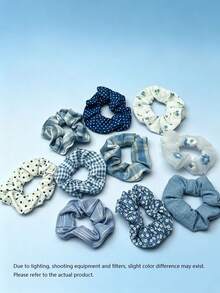 2/4 Ikat Rambut Wanita Gaya Preppy Warna Biru Laut Segar dengan Usus Besar - Baby Blue - View 12