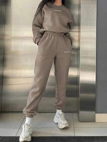 Ultra Soft Lined Sweatshirt & Jogger Pants Set, High Waist Loose Fit Casual Two-Piece Loungewear For Women #Workout Set - Brown - View 4