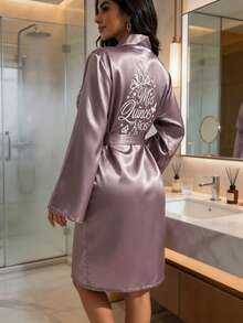 女款緞面皇冠刺繡睡袍，附綁帶奢華居家服，輕盈透氣，適合夏季穿著，秋冬溫暖舒適，多功能睡衣套裝，適合 15 歲生日慶祝與日常穿著 - 淺灰紫 - 查看 5