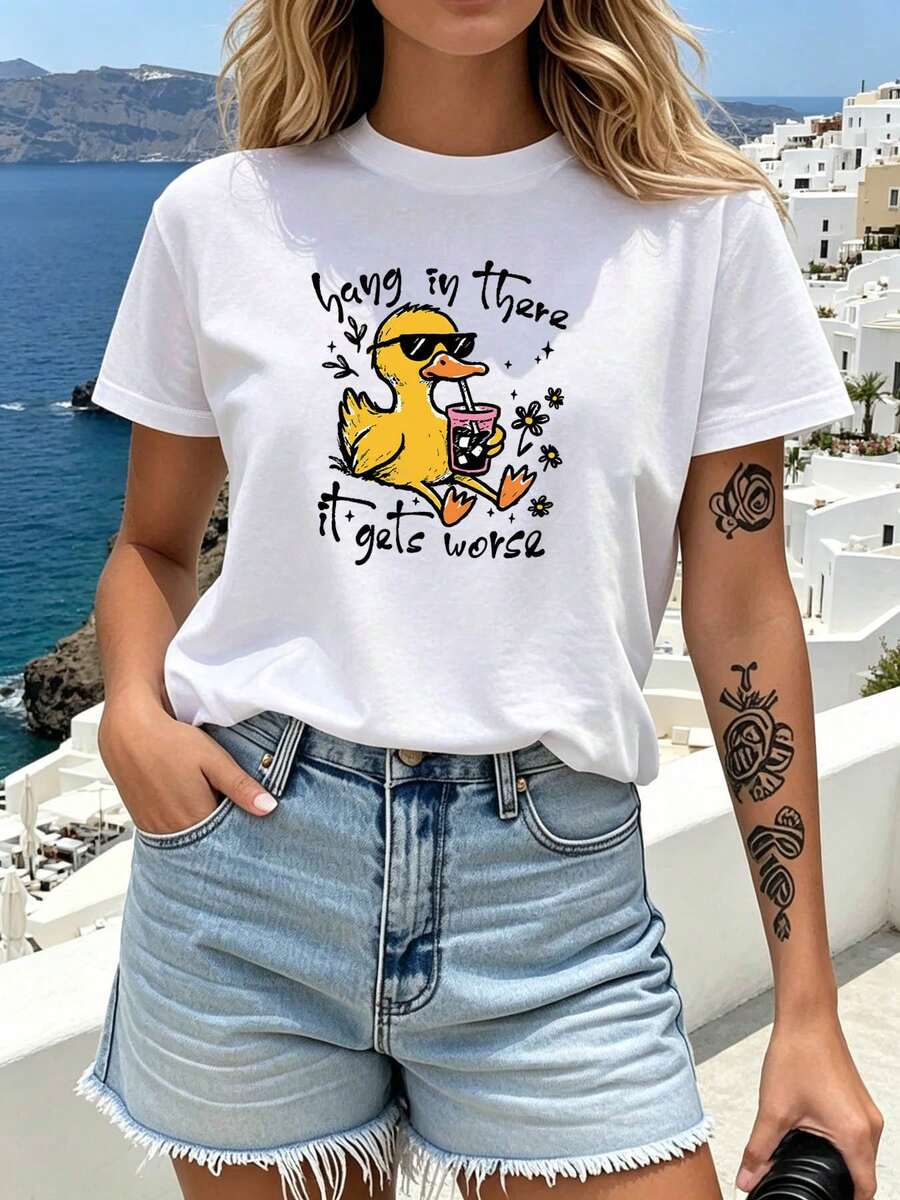 Camiseta Divertida de Mujer con Estampado de Pato - Bonita Camiseta de Manga Corta con Cuello Redondo y Estampado de Pato con el Lema "Hang in There Gets Worse", Blusa Casual de Primavera Ve - Blanco - Ver 1