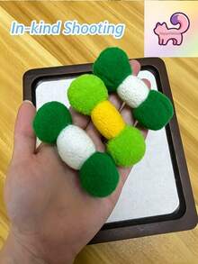 3/1pcs Cat Felt Ball Toys With Built-In Bell, Pet Toys, Self-Entertainment, Boredom Relief, Scratch And Bite Resistant, Perfect For Your Cat To Play Indoors, Interactive Felt Cat Kicking Ball Toy, Perfect Gift For Playful Cats. - Multicolor - View 5