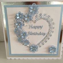 1pc Floral Metal Embossing Heart-Shaped Template, DIY Scrapbook Embossing Template, Handmade Greeting Card Decoration Embossing Mold, Gift Card Handmade - Heart - View 2