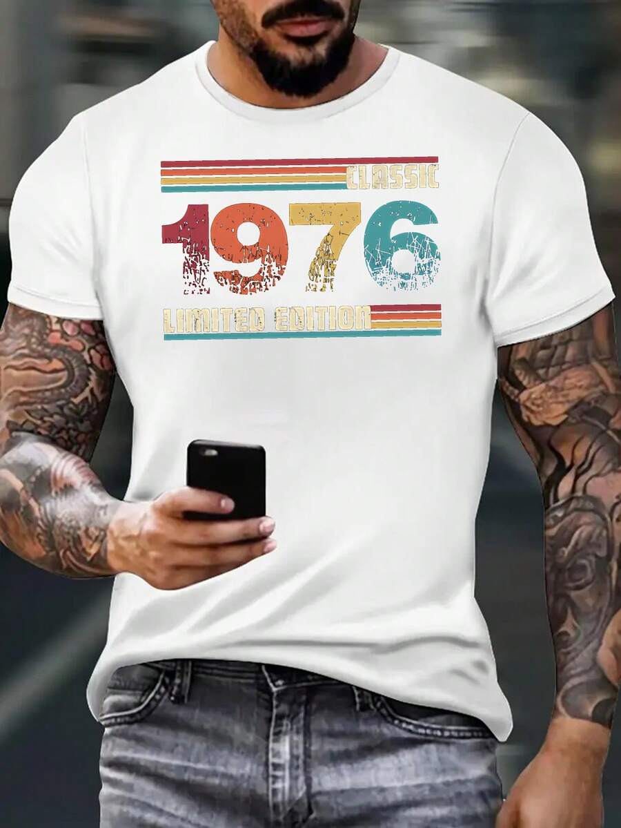 Camiseta con Patrón Clásico 976 - Estilo vintage, mangas cortas, cuello redondo, mezcla ligera, top casual de verano, diseño colorido, camiseta vintage. - Blanco - Ver 1