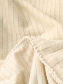 Solid Color Skirted Sofa Bed Cover, Polyester Fiber Elastic Full Coverage Sofa Cover, Suitable For Armless Sofas, Minimalist Modern, All Seasons - Beige - View 10