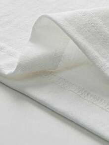 Camiseta de Algodón para Hombre  Mountains, Estampado de Flores de Cerezo Misty Peaks, Algodón Puro, Impresión Premium, Moda Casual - Blanco - Ver 3