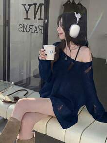 Sexy Minimalist Shoulder Cut-Out Distressed Design Pullover Sweater, Suitable For Going Out, Dates, Home, And Commuting, Autumn/Winter - Royal Blue - View 3