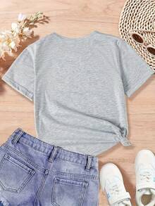 Camiseta para Niñas con Estampado de Estrella, Luna y Corazón - Poliéster Suave, Cuello Redondo Elástico y Manga Corta para el Verano - Gris Claro - Ver 2