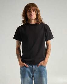 Camiseta Activa de Manga Corta de 6.0oz - Tallas Estándar Clásicas - Negro - Ver 2