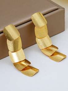 Pendientes colgantes cuadrados segmentados de tono dorado con diseño geométrico para mujer - Estilo cuadrado - Ver 3