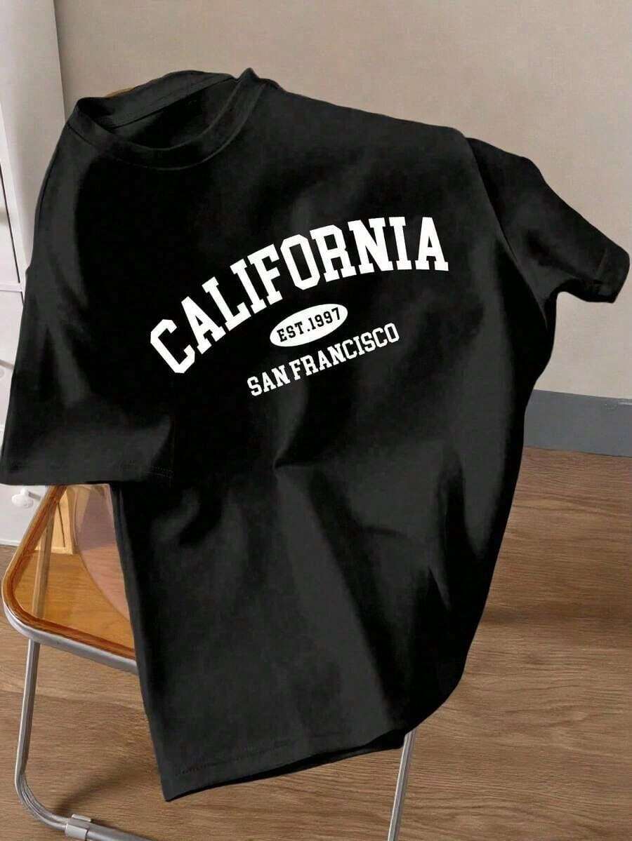 Camiseta de manga corta con cuello redondo de regular, estampado gráfico de contraste de color y letra de California, de estilo casual y elegante hombres, adecuada citas, reuniones, uso esen - Multicolor - Ver 1