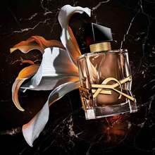 Yves Saint Laurent Libre Flowers & Flames 女士淡香水喷雾 EDP 香水 3oz/90ml 持久留香 女友 妻子 母亲 朋友 生日 毕业派对 旅行 露营 户外 学校 校园旅行 节日 周年纪念 办公室 夏季 秋季 秋季 夏季精选 夏季必备 夏季经典 YSL Majestic Luxe 轻松优雅 SimpleLuxe 礼物 魅力氛围 日常使用 - Libre Flowers & Flames EDP - 查看 2