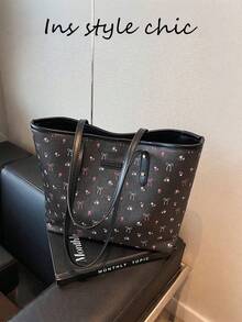 黑色