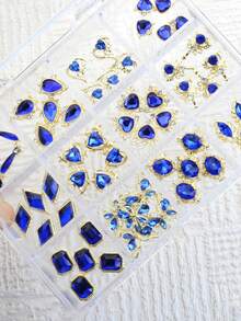 Decoraciones de arte de uñas de 12 cuadrículas: Corazón, Diamante, Niña linda, Varita mágica, Mariposa, Octágono, Conjunto azul real – Decoraciones de uñas cuadradas para mujeres, Decoraciones de uñas de belleza, Arte de uñas DIY, Uñas largas y puntiagudas, Decoraciones de uñas de verano, Encantos de uñas - Multicolor - Ver 8