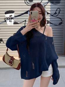 Sexy Minimalist Shoulder Cut-Out Distressed Design Pullover Sweater, Suitable For Going Out, Dates, Home, And Commuting, Autumn/Winter - Royal Blue - View 2