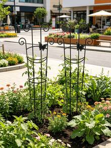 1/2pcs European Style Scrollwork Butterfly Decorative Climbing Trellis, Hollow Butterfly Design, Partial Assembly Required, Bottom Dual Pointed Stake Design, Can Be Directly Inserted Into Soil / Flower Pot, Stable Installation, Not Easy To Tip Over, Suitable For Ground Planting And Potted Planting Scenes, The Trellis Body Can Provide Even Winding Points For Vines, Strong Support, Can Guide Climbing Plants Like Roses, Clematis To Grow Orderly, Suitable For Rooftop Gardens - Butterfly Climbing Frame - View 2