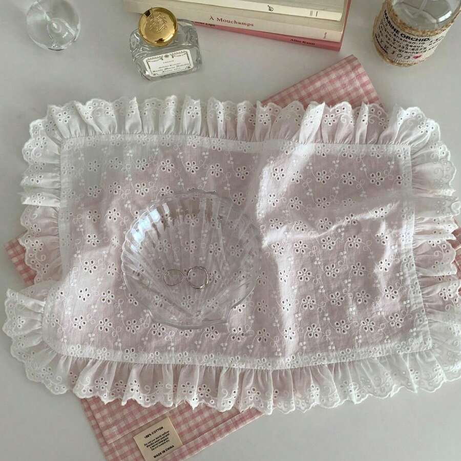 1/2/6pcs Floral Embroidered Lace Trim Placemats, Minimalist Ins Style Decorative Napkins, Suitable For Valentine's Day, Wedding, Daily Use - Multicolor - View 1