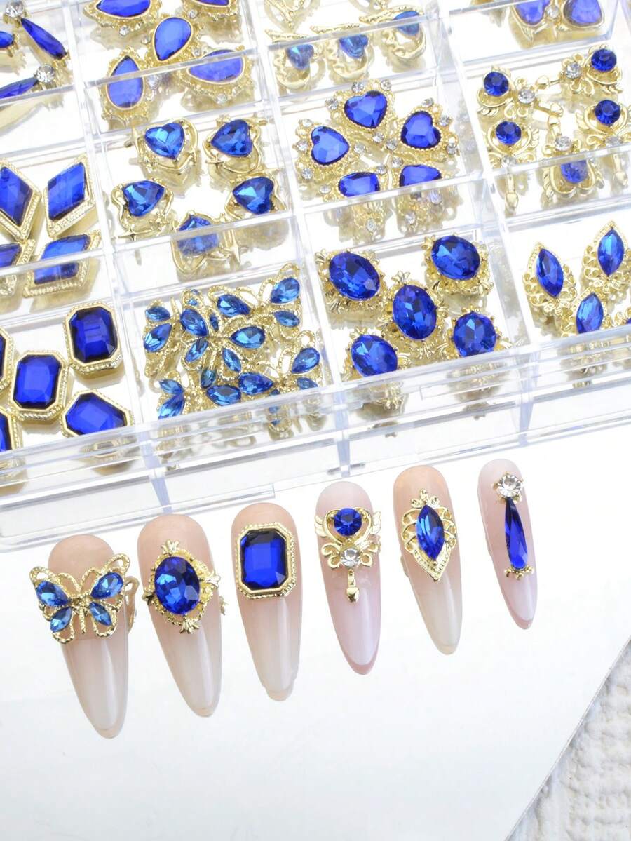 Decoraciones de arte de uñas de 12 cuadrículas: Corazón, Diamante, Niña linda, Varita mágica, Mariposa, Octágono, Conjunto azul real – Decoraciones de uñas cuadradas para mujeres, Decoraciones de uñas de belleza, Arte de uñas DIY, Uñas largas y puntiagudas, Decoraciones de uñas de verano, Encantos de uñas - Multicolor - Ver 1