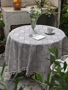 1 pièce Nappe imprimée de décoration extérieure bohème – Design Ins, ourlet à franges, matériau doux, tissu léger et doux, forme rectangulaire, idéal pour la décoration de salle à manger intérieure, les rassemblements sur la terrasse, le barbecue dans le jardin, multi-usage comme couvre-poussière pour meubles et couverture de camping. - Géométrie blanche - Voir 2