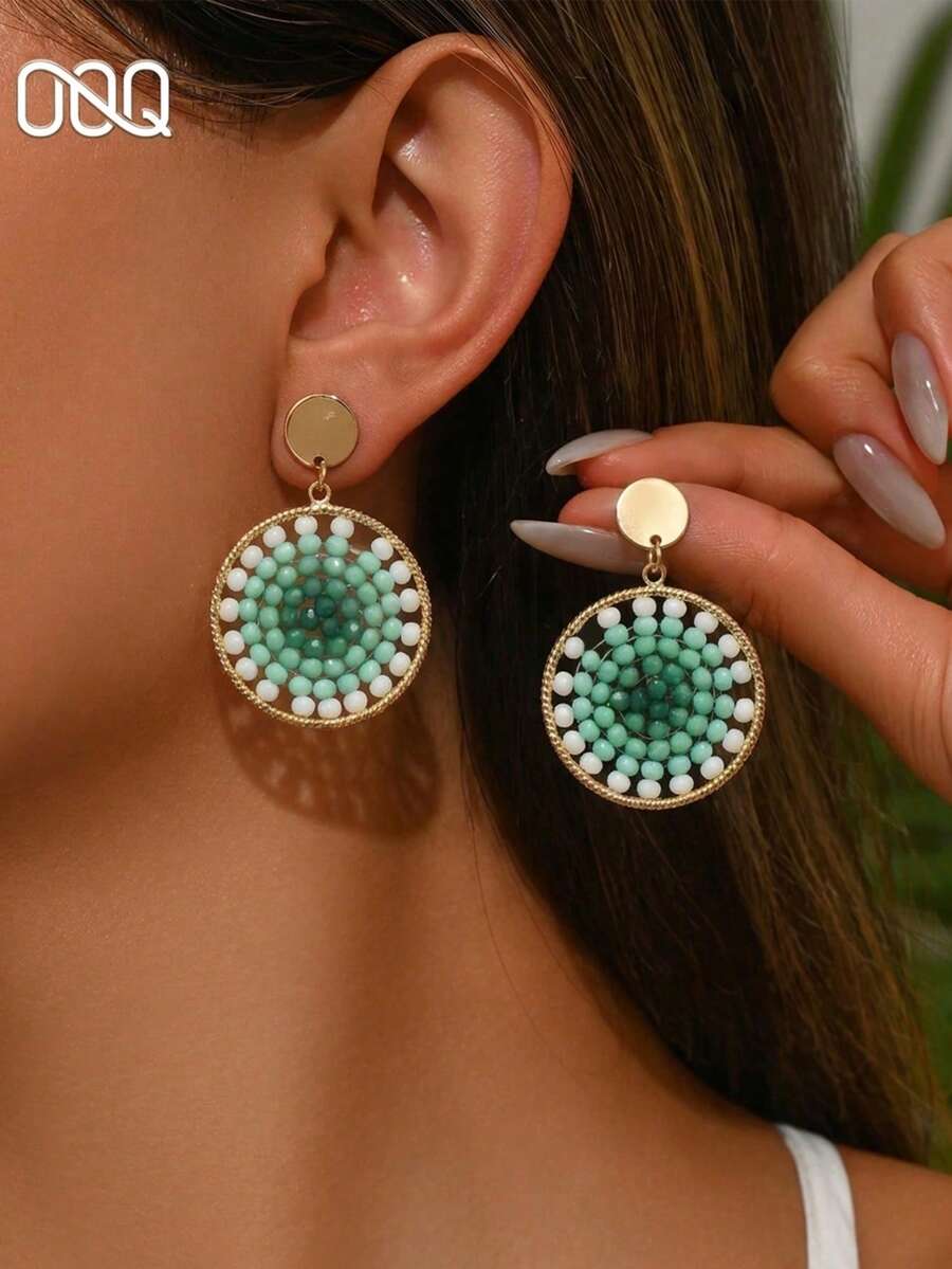 OOQ 1 paire de boucles d'oreilles rondes élégantes et vintage d'été avec perles en faux cristal, style bohème de vacances, boucles d'oreilles en perles de rocaille dégradées, Saint-Valentin, Fête des Mères, saison des mariages, cadeau pour le marié, la mariée et les demoiselles d'honneur, convient pour le port quotidien, les vacances et les fêtes des femmes (perles de rocaille tissées à la main, position des couleurs aléatoire) - Vert - Voir 1