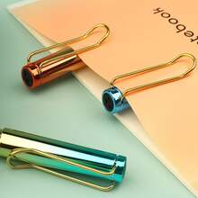 Neutral Gradient And Dazzling Pen, Students Practice Calligraphy And Handwriting In A Positive Position, Advertising Pen Activities - A - 查看 3