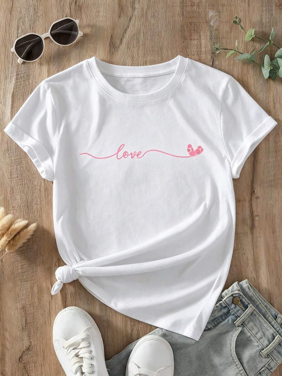 T-Shirt With Heart And Letter Print - White - View 1