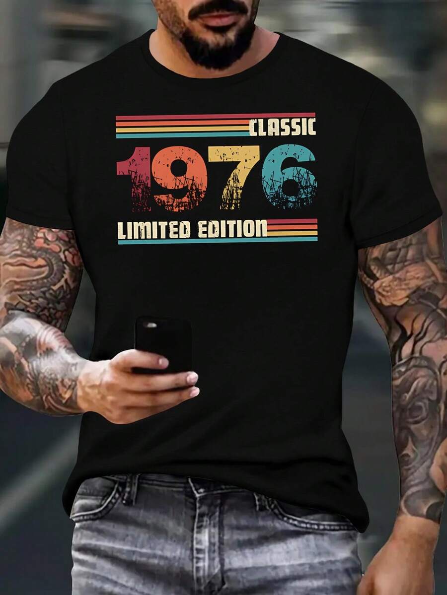 Classic Pattern T-Shirt 976 - Vintage Style, Short Sleeves, Round Neck, Lightweight Blend, Casual Summer Top, Colorful Design, Vintage T-Shirt. - 黑色 - 查看 1