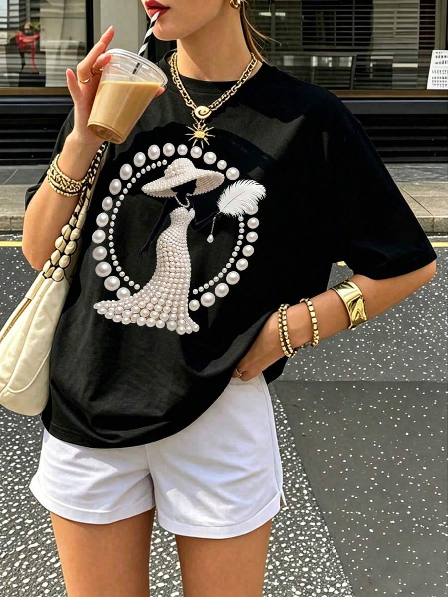 Pearl 女款剪影圖案 T 恤，優雅復古魅力印花短袖上衣，高端 Coquette 風格休閒黑色夏季上衣