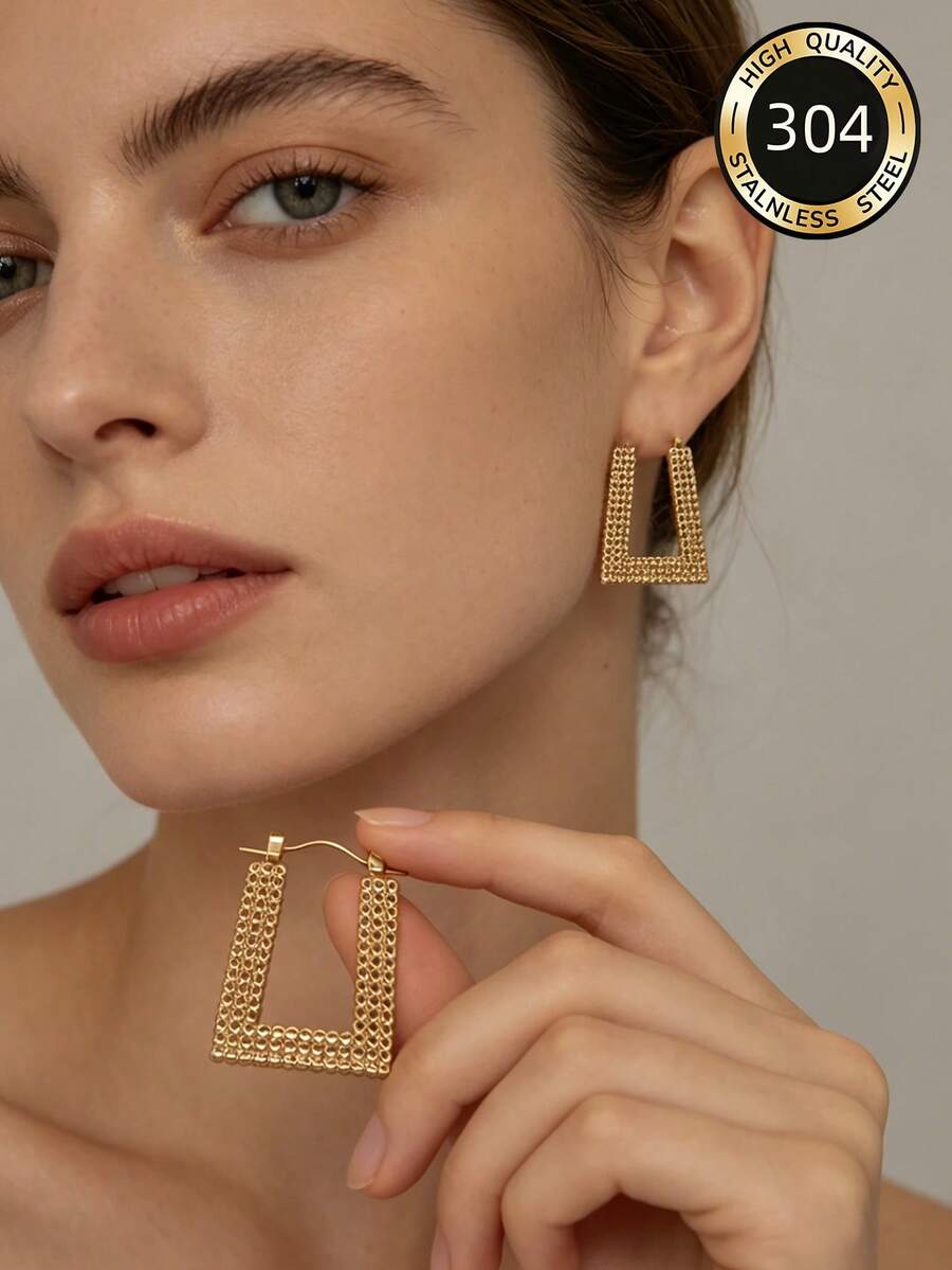 1 Pair Gold Stainless Steel Minimalist Elegant Women's Earrings, Fashionable Elegant Design Suitable For Daily, Work, Afternoon Tea, Exuding A Refined Aura, Essential Minimalist Square Accessory - Gold - View 1
