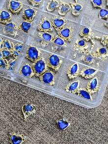 Decoraciones de arte de uñas de 12 cuadrículas: Corazón, Diamante, Niña linda, Varita mágica, Mariposa, Octágono, Conjunto azul real – Decoraciones de uñas cuadradas para mujeres, Decoraciones de uñas de belleza, Arte de uñas DIY, Uñas largas y puntiagudas, Decoraciones de uñas de verano, Encantos de uñas - Multicolor - Ver 5