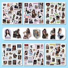 مجموعة ملصقات Katseye من 6 قطع - مجموعة ملصقات مصنوعة من المعجبين، بطاقة دعم K-POP، ملصقات دعم المجموعة الشهيرة، أنشطة المعجبين، فعاليات الدعم، بضائع المعجبين، ملصقات المشاهير، مجموعة عرض بطاقات K-POP، بضائع موسيقى البوب، هدية عيد ميلاد - متعدد الألوان - مشاهدة 1