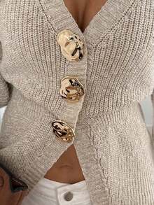 Vintage Luxury V-Neck Knit Short Sleeve Cardigan Women's Summer New Slimming Waist Metal Button Elegant Commute Top - Apricot - View 6